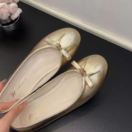 Metallic Gold Bow Ballet Flats