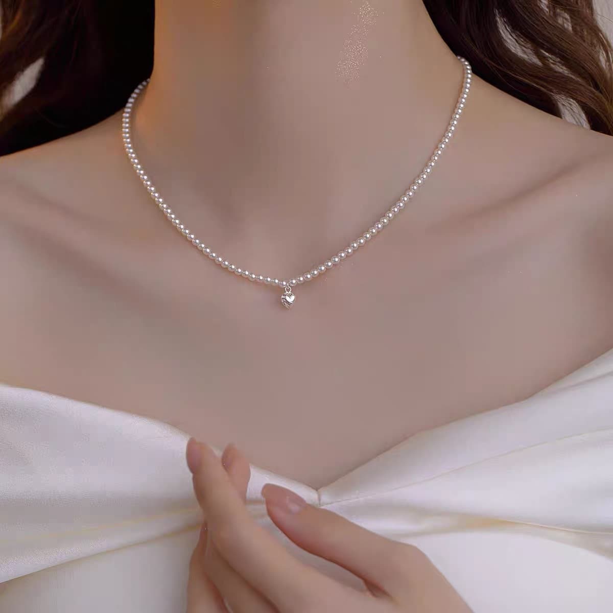 Women Pearl Sweater Chain Necklace