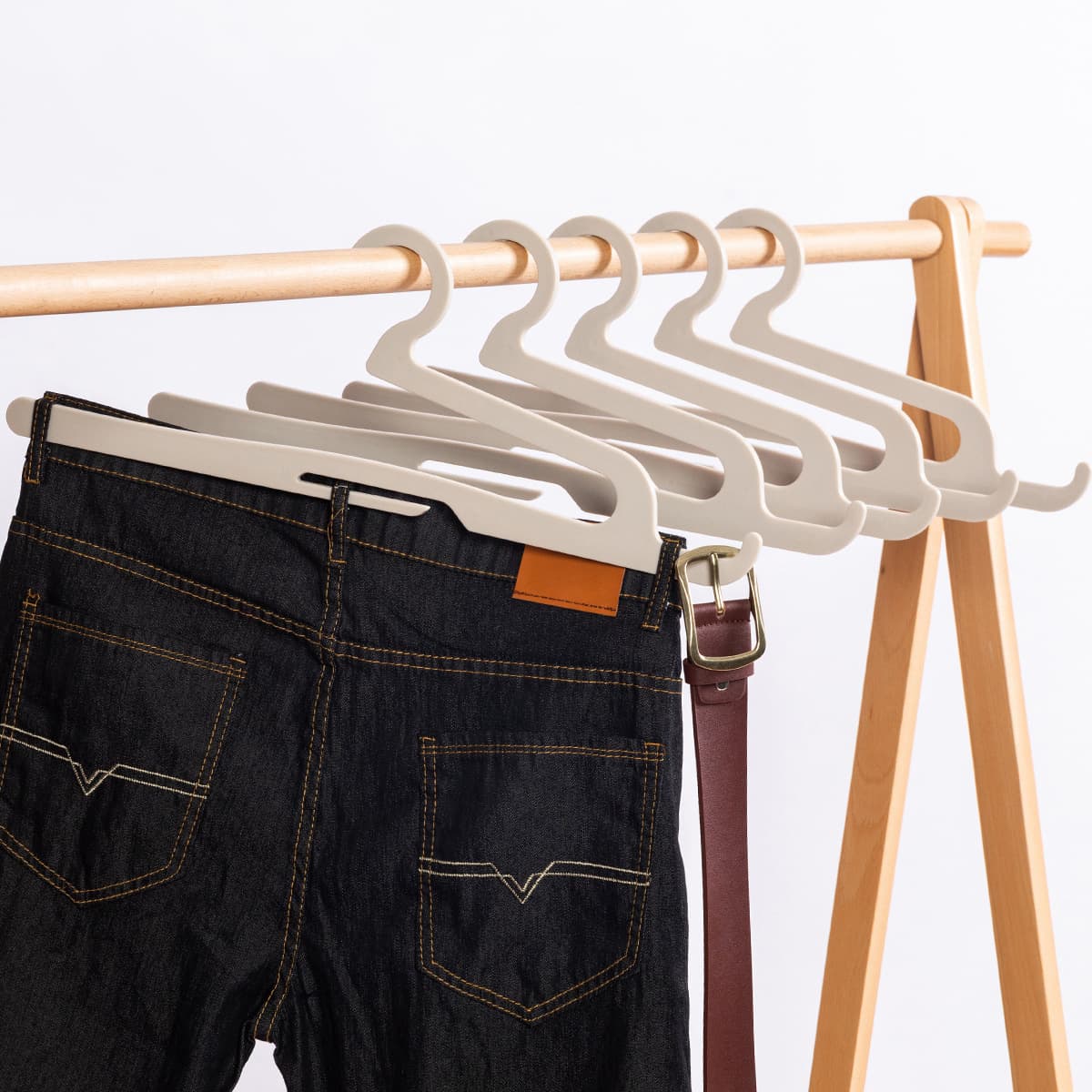 Non-Slip Z-Shaped Trouser Hanger