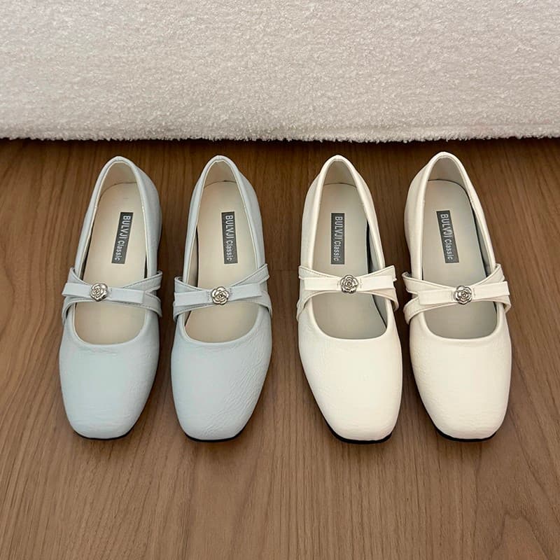 Elegant Metal Camellia Buckle Mary Janes