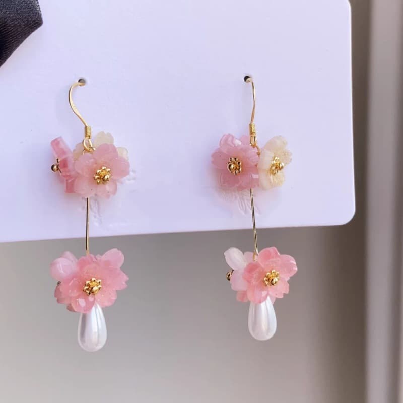 Geometric Light-Luxury Earrings